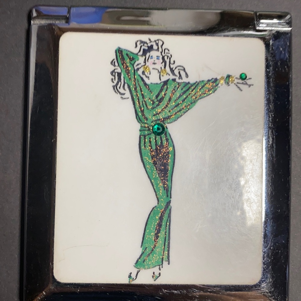 Vintage Rectangular Mirror Compact